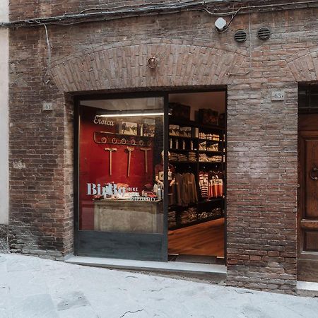 Birbo Bike Hospitality Bed & Breakfast Siena Exterior photo